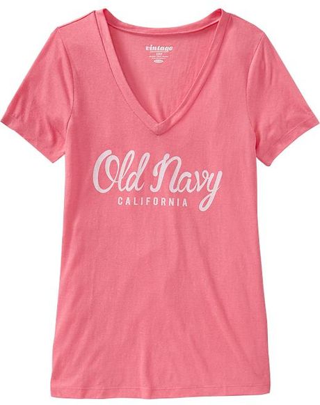Old Navy Vintage Logo Vneck Tees in Pink (FLOYD PINK) Old Navy Vintage Logo Vneck Tees in Pink (FLOYD PINK)