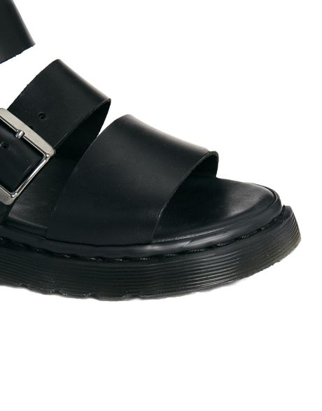 Dr. Martens Shore Reinvented Gryphon Strap Sandals in Black | Lyst