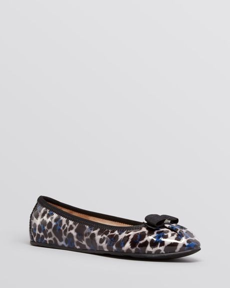 ferragamo pointed flats