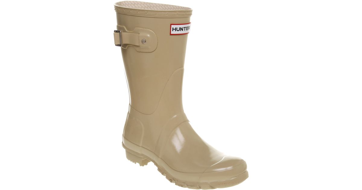 beige welly boots