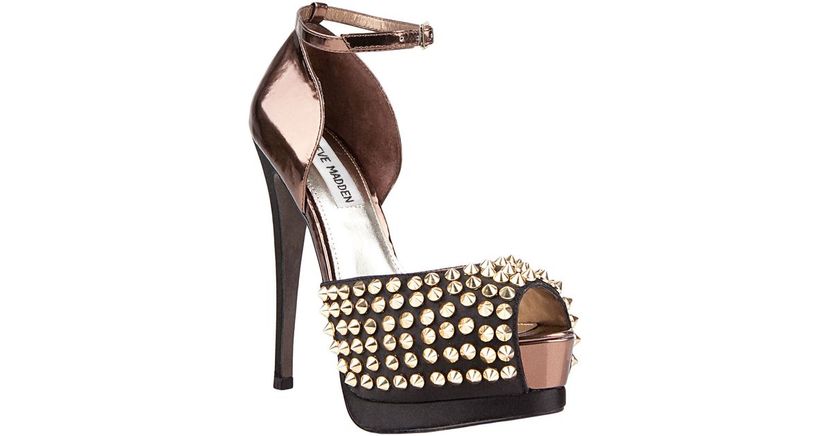 steve madden diplo studded pump