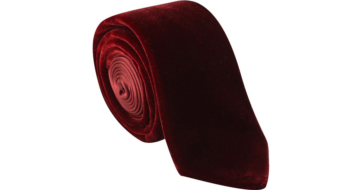 burgundy velvet tie