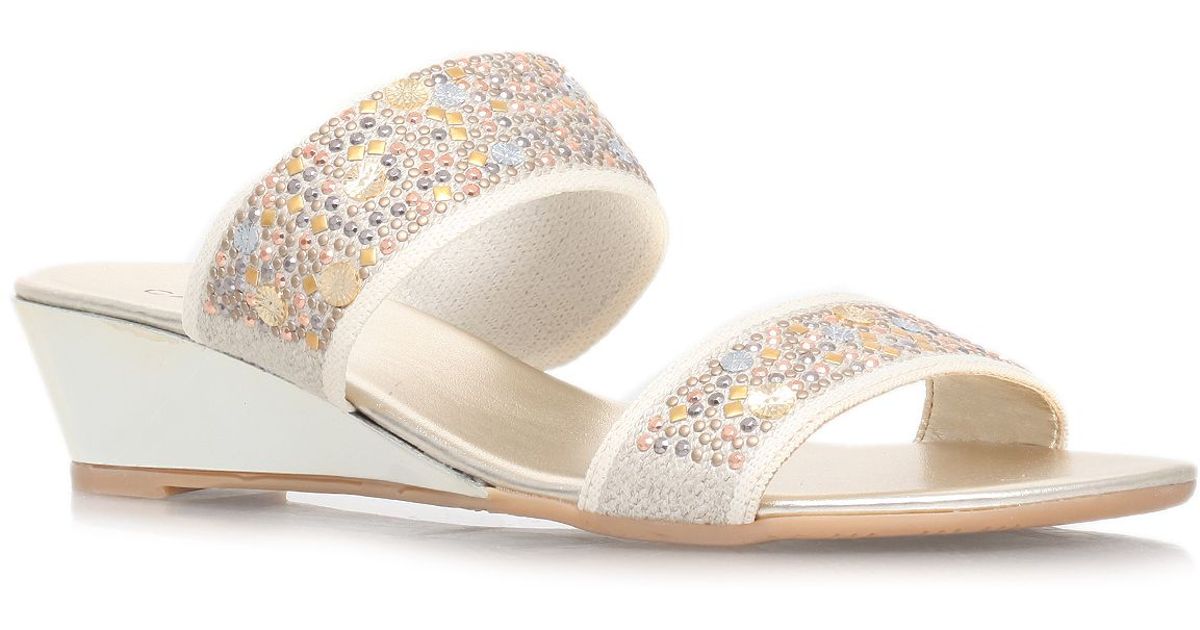 carvela comfort saz