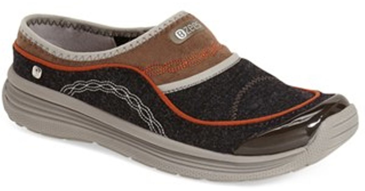 beez slip on sneakers