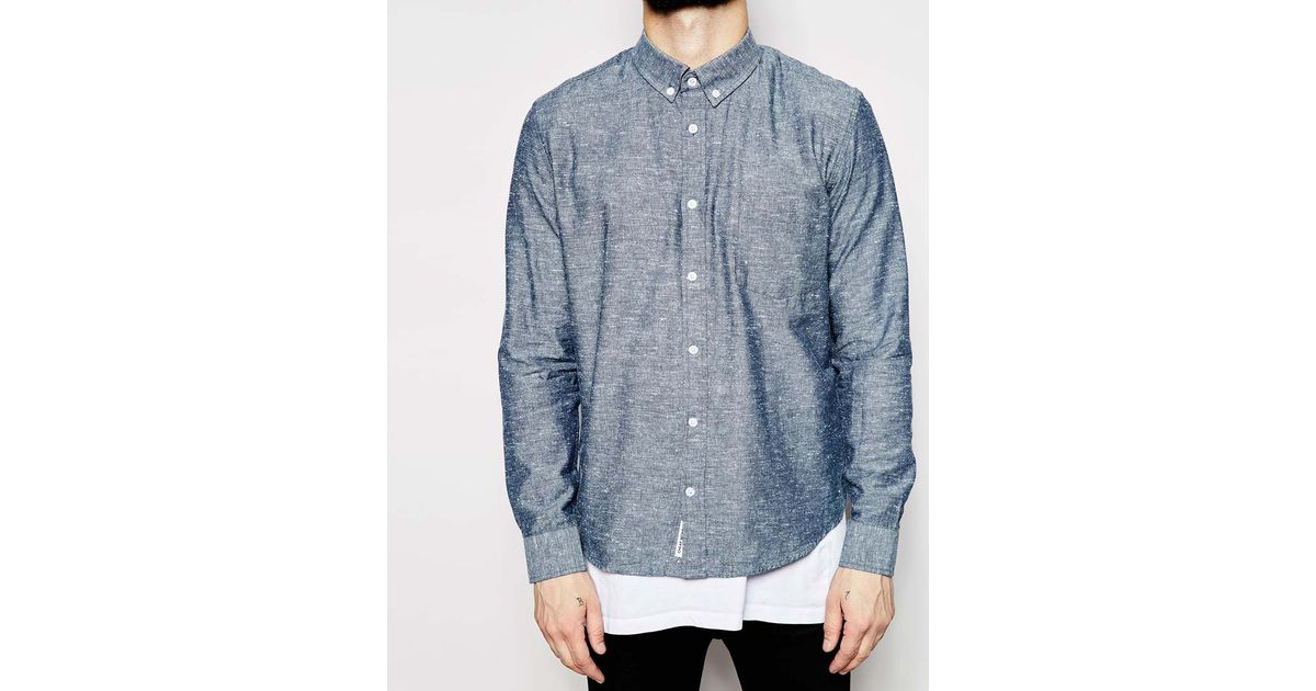 Womens Chambray Shirt - Sleeveless / Shirt Jacket Solid shirt, really like the pattern and the material. Collar button on the back is an interesting touch. But the pen pocket inside the chest pocket is the real game changer on this one.