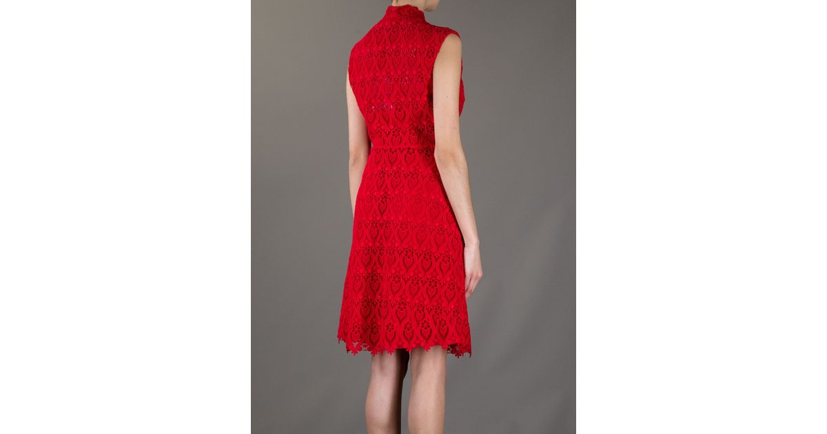 Lyst - Valentino Fitted Lace Dress in Red