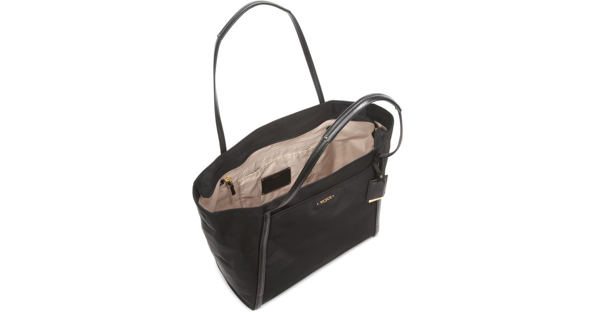 Lyst Tumi Voyageur Nylon Q Tote In Black