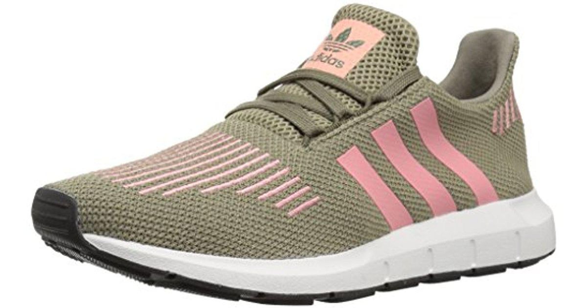 lyst adidas originali swift w scarpe da corsa, traccia cargo / traccia rosa lyst adidas originali swift w scarpe da corsa, traccia cargo / traccia rosa