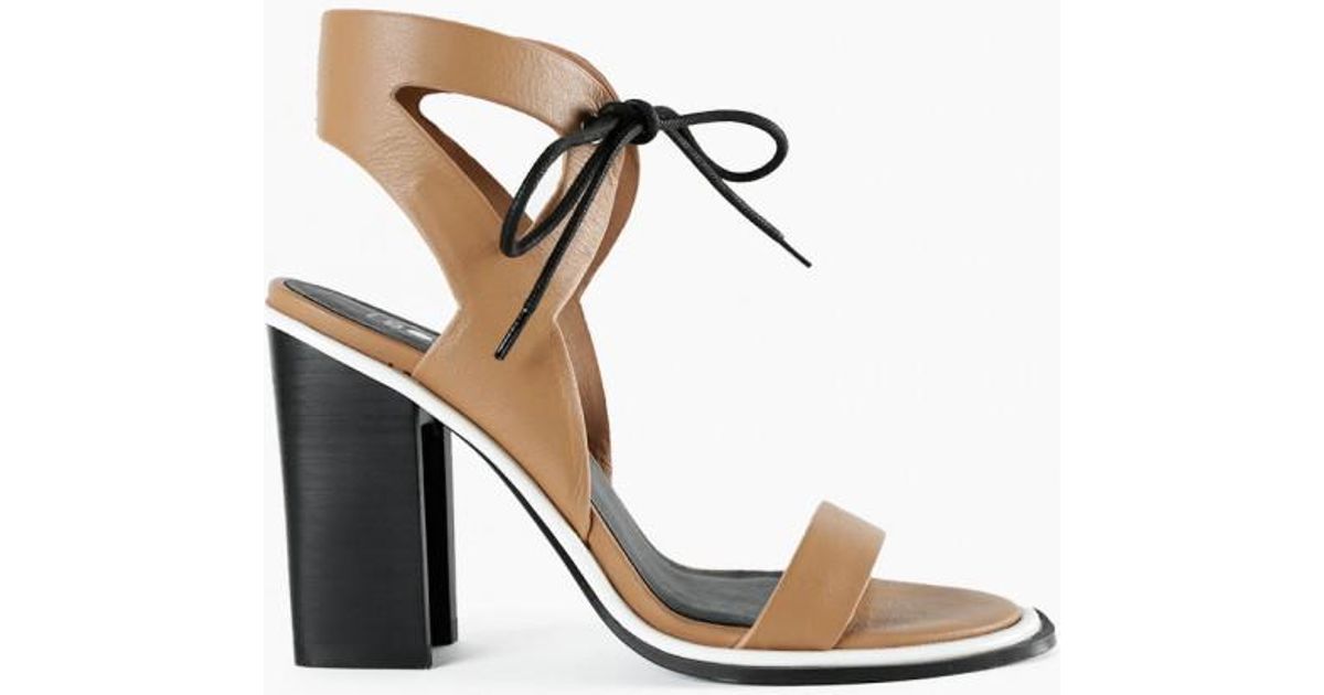 sol sana clyde heel