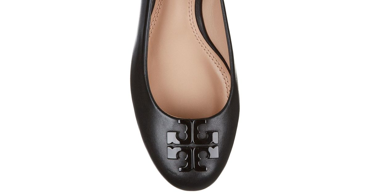 bcbg pointed toe flats
