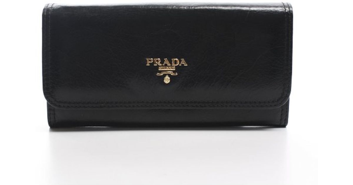 Prada Pre-owned Black Crinkled Leather Long Wallet in Black | Lyst  