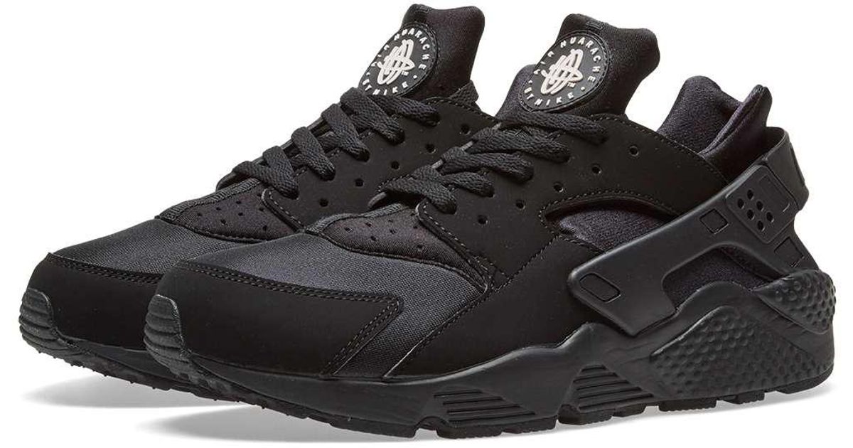 huarache triple black