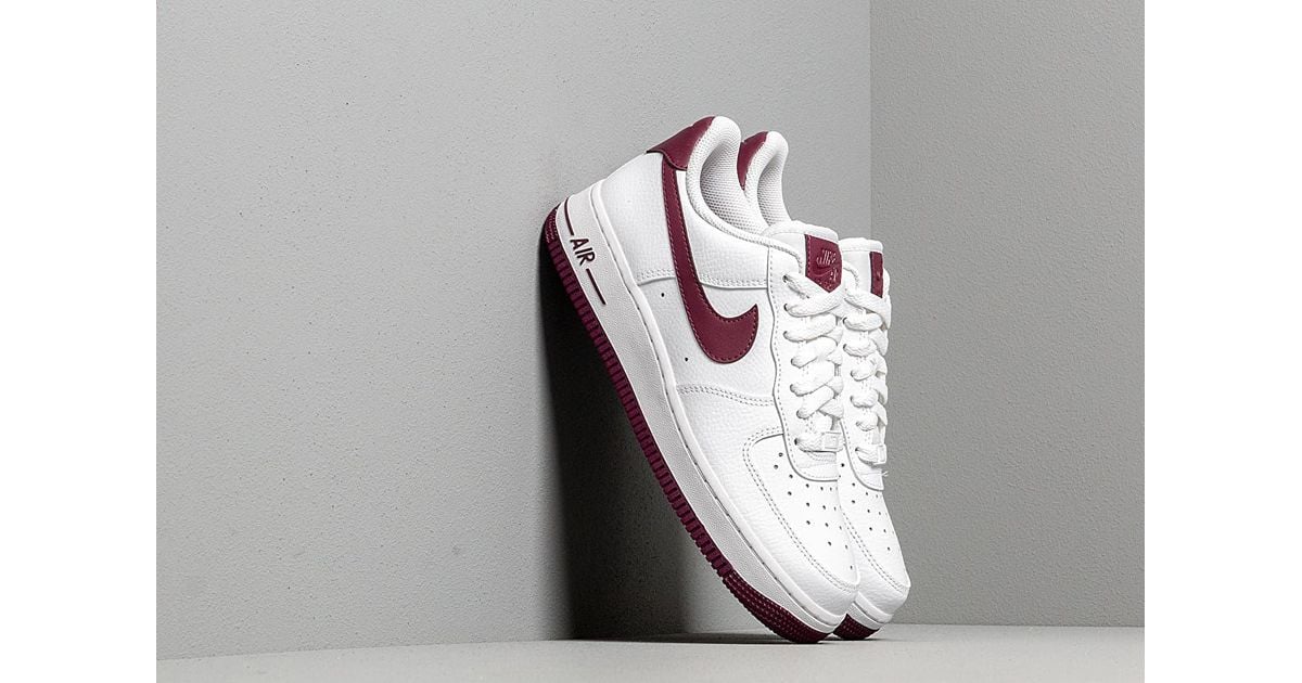 Air Force 1 Low Patent White Bordeaux (W) Air Force 1 Low Patent White Bordeaux (W)