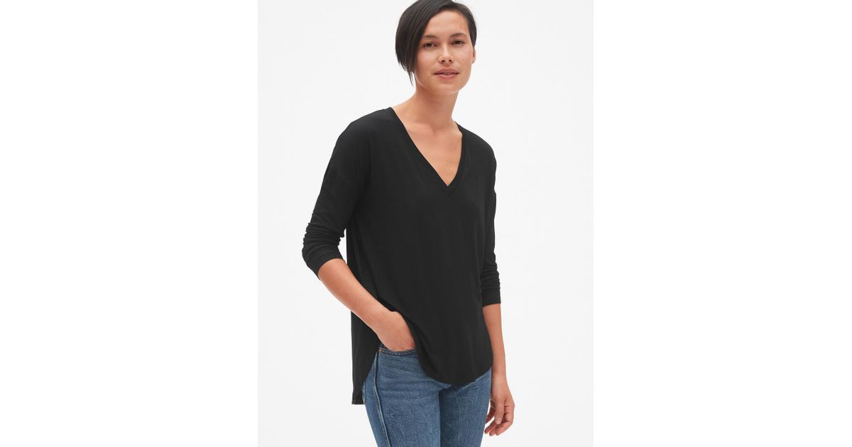 gap v neck long sleeve