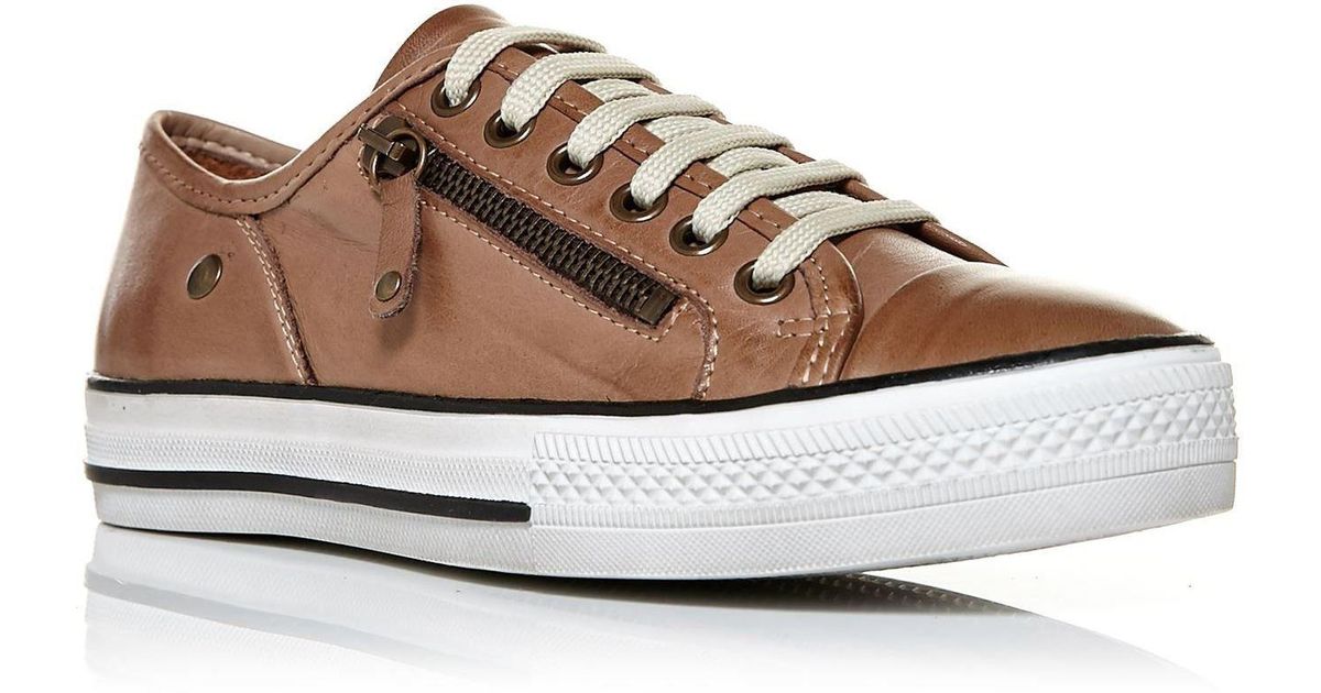 Moda in pelle Fianntas Lace Up Trainers in Brown | Lyst