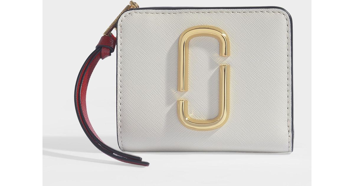 Marc Jacobs Snapshot Mini Compact Wallet In White Leather in White Lyst