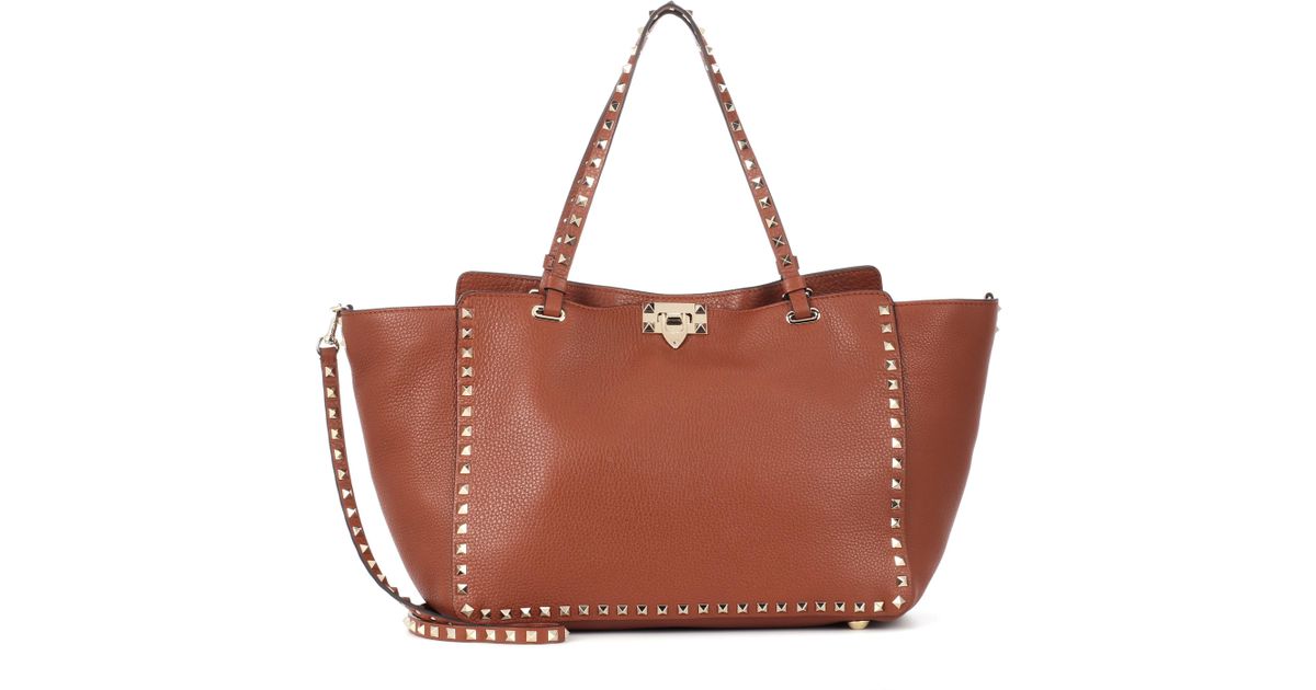 valentino rockstud medium leather tote