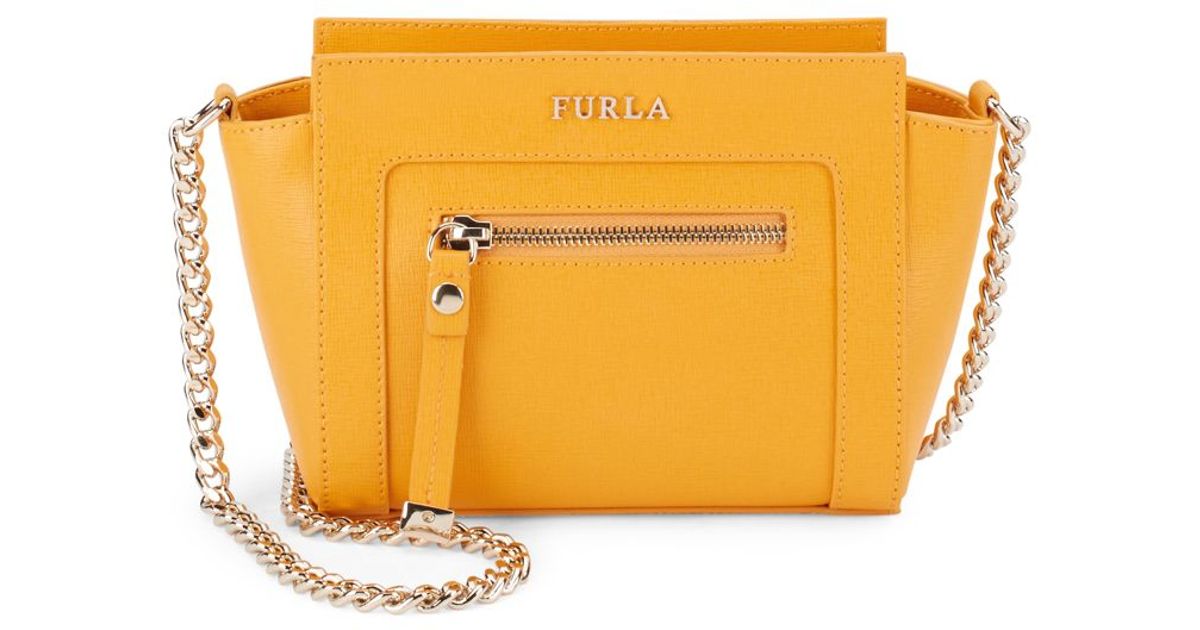 Furla Ginerva Leather Chainlink Strap Handbag的圖片搜尋結果