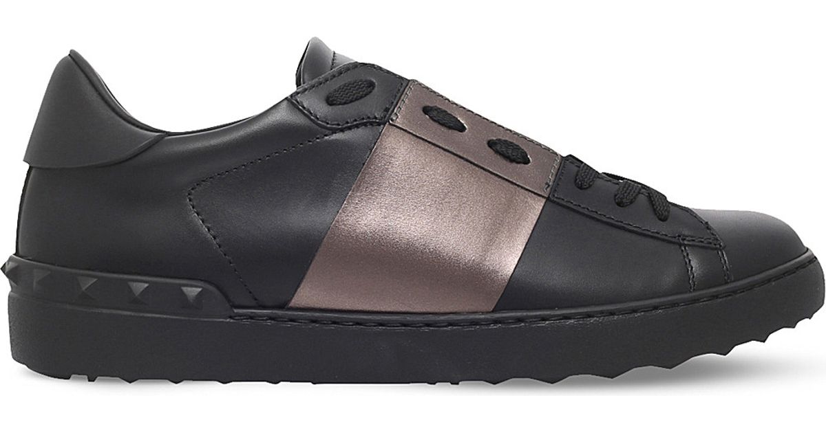 Valentino Rockstud Studded Leather Tennis Shoes for Men Lyst