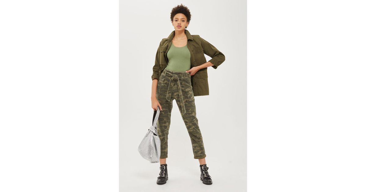 Top Camouflage Paper Bag Trousers In Green Lyst