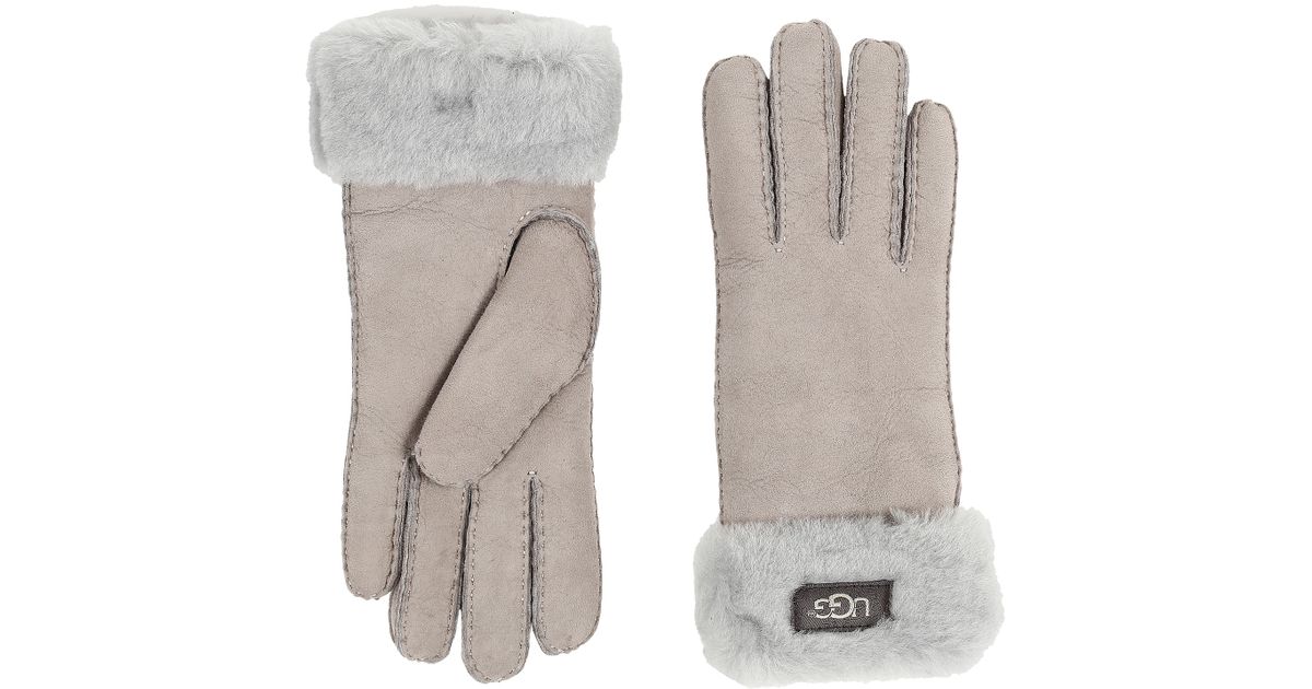 gray ugg gloves