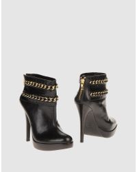 Tory Burch | Black Lysa Chain Ankle Boots | Lyst
