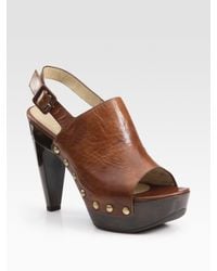 Stuart Weitzman | Brown Bold Leather and Wooden Peep Toe Clogs | Lyst