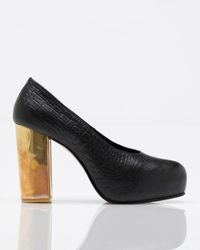 Shakuhachi | Black Gold Heel Pump | Lyst