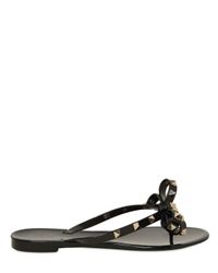 Valentino | Black Rubber Bow Studs Flip Flop Flats | Lyst