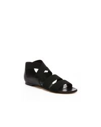 stuart weitzman black flat sandals