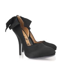 Lanvin | Black Bow-embellished Satin Pumps | Lyst