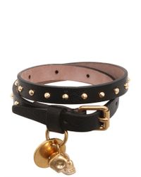Alexander McQueen | Black Skull Charm Studded Leather Bracelet | Lyst