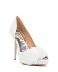 Badgley Mischka | White Piper Feather Adorned Evening Shoe | Lyst