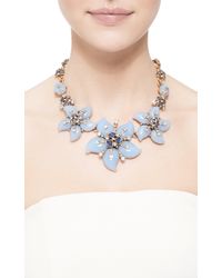 Oscar de la Renta | Blue Resin Flower Necklace | Lyst
