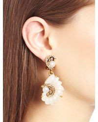 Oscar de la Renta | Metallic Resin Swirl Scalloped Earrings | Lyst