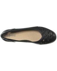 clarks gracelin maze leather flat
