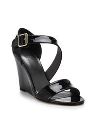 Stuart Weitzman | Black Lineone Patent Leather Wedge Sandals | Lyst