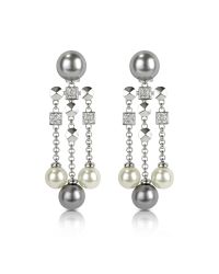 AZ Collection - White Glass Pearl Drops Clip On Earrings - Lyst
