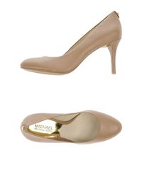MICHAEL Michael Kors Natural Pump