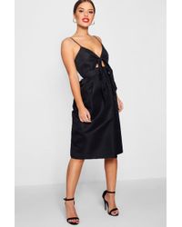 Drape Sleeve Choker Midi Dress