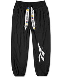 reebok sweatpants with zipper pockets