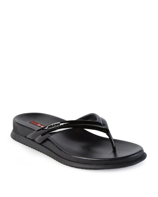 Prada Patent Leather Flip Flops in Black | Lyst