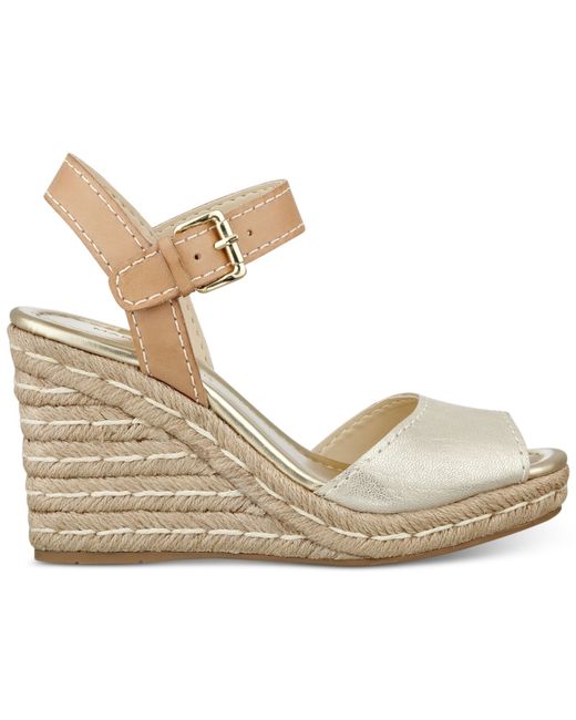 Marc fisher Maiseey Espadrille Wedge Sandals in Gold