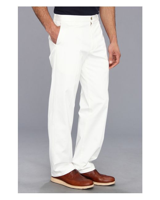 Dockers Signature Khaki D3 Classic Fit Flat Front in White for Men | Lyst