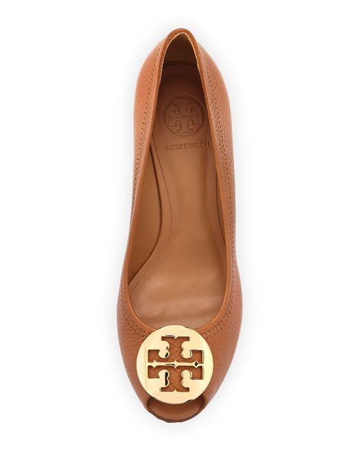 wedge pumps brown