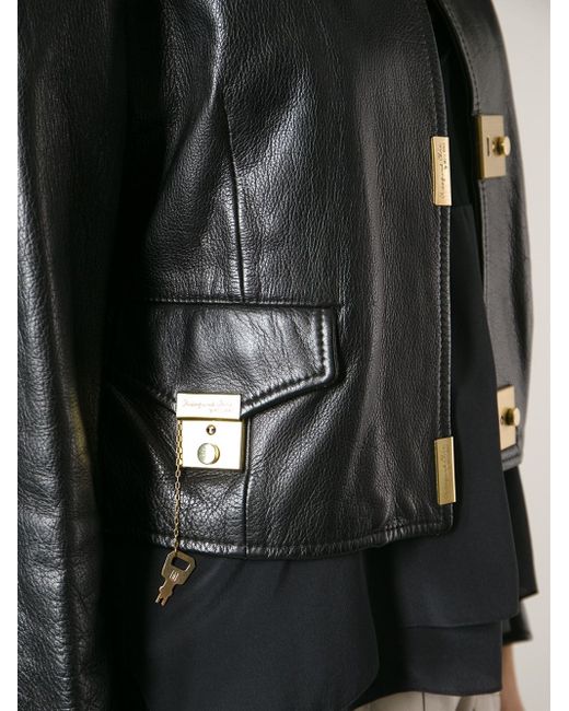 Moschino Key-lock Cropped Jacket in Black | Lyst