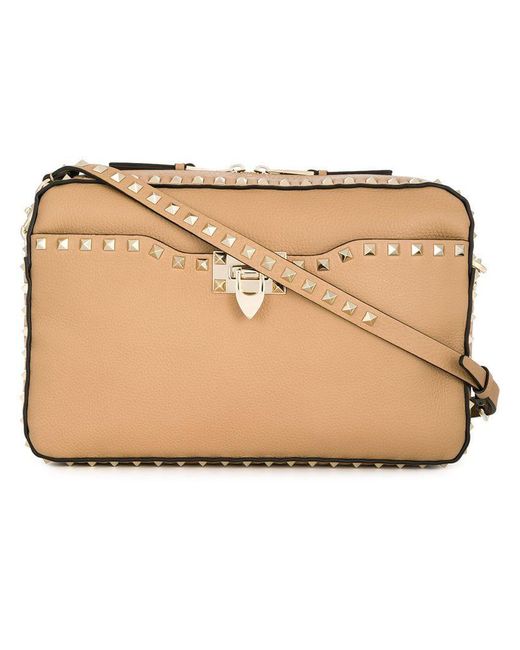 nude valentino rockstud bag