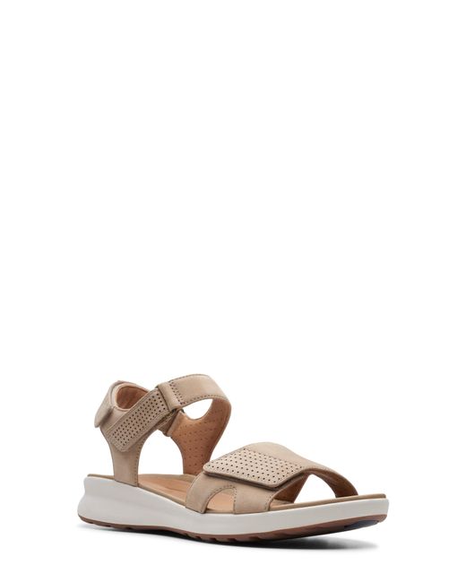 clarks adorn calm