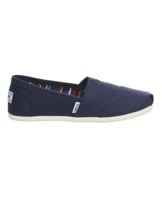 Toms Classic Slip Ons in Blue | Lyst