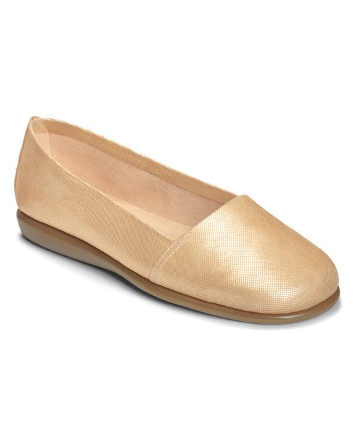 Narrow Choices Find softee shoes at ShopStyle. Shop the latest collection of softee shoes from the most popular stores - all in one place.